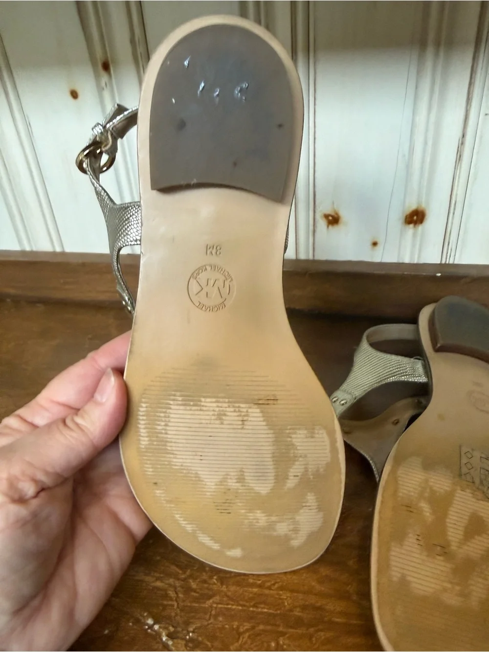 Michael Kors Metallic Gold Thong Sandals size 8